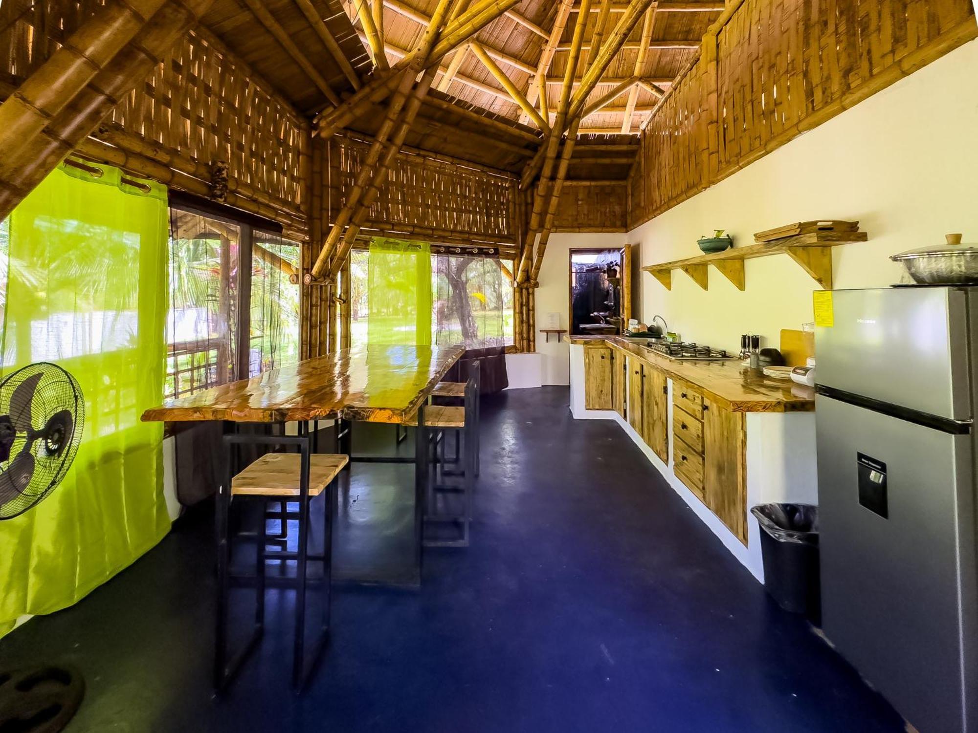 Eco-Lodge Deseo Bamboo 圣卡塔利娜岛 外观 照片
