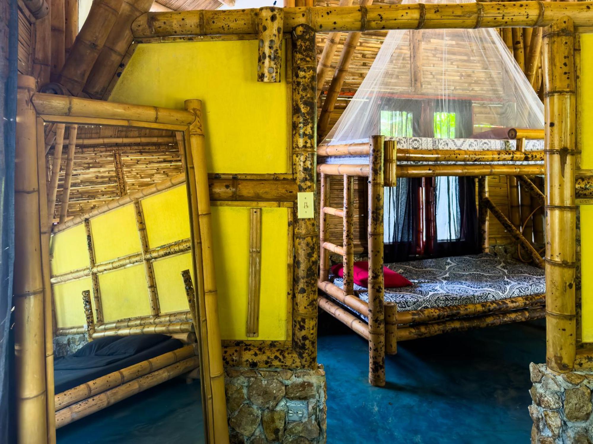 Eco-Lodge Deseo Bamboo 圣卡塔利娜岛 外观 照片