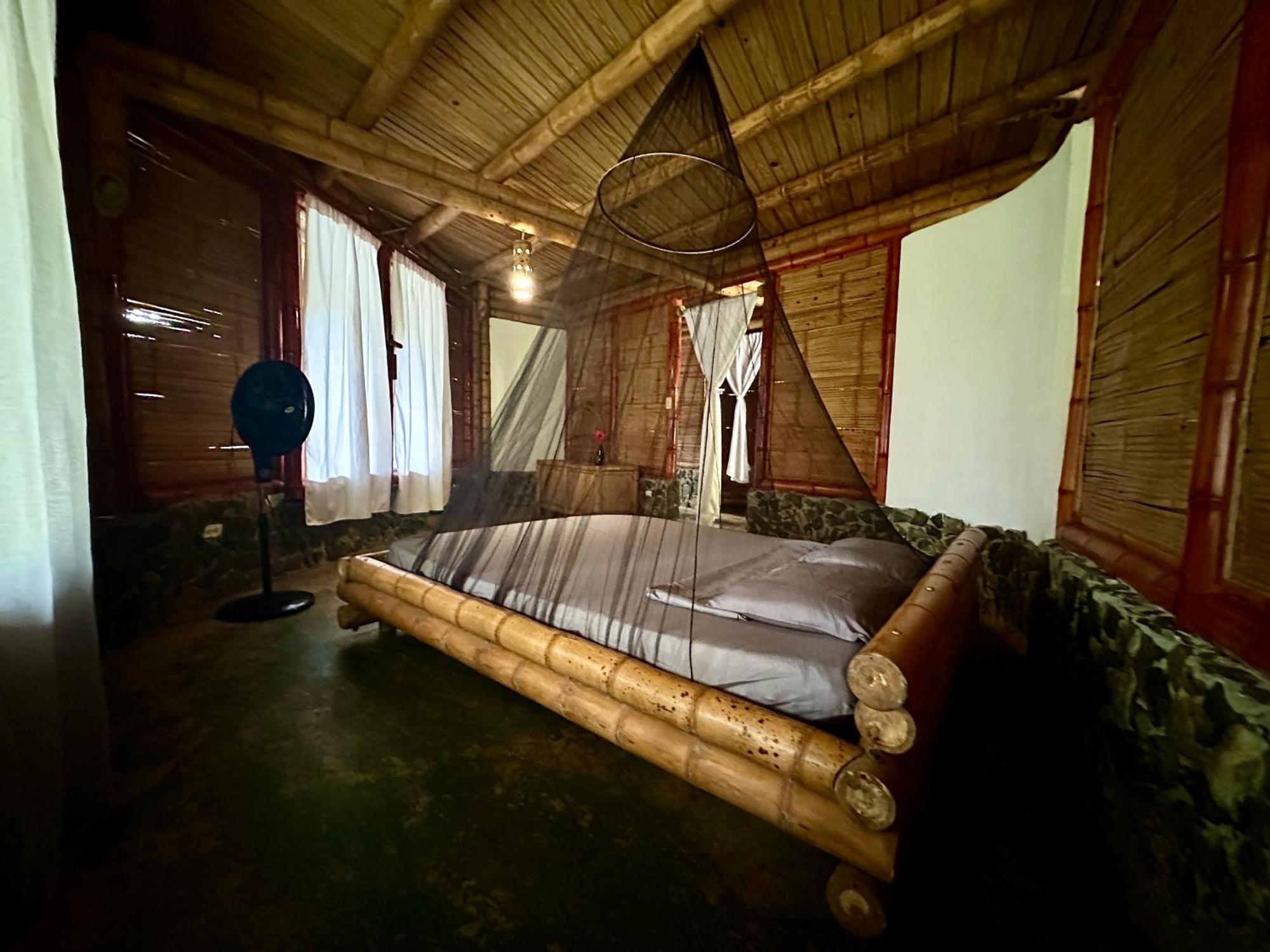 Eco-Lodge Deseo Bamboo 圣卡塔利娜岛 外观 照片